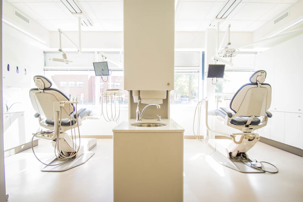 Clean and reassuring sample website for Claro Dental